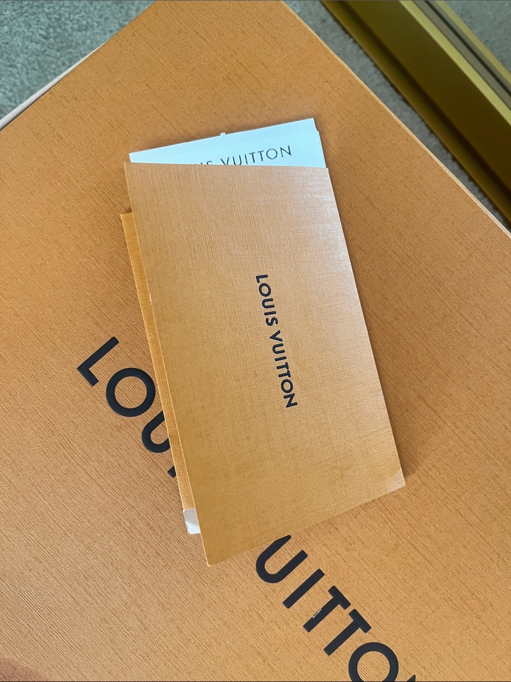 Louis Vuitton Script Hat - Picture 9 of 10